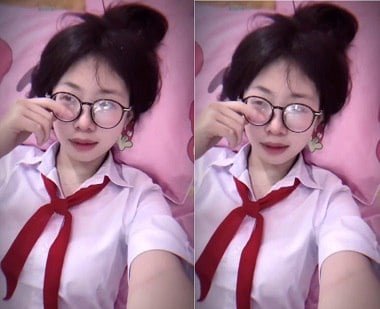 Địt mẹ đã đi chưa bới khăn đầu