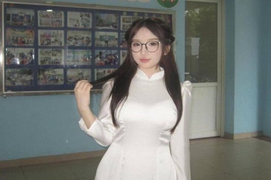 Clip sex của cô gái nứng lồn bị tung lên mạng